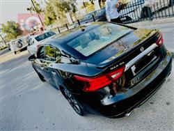 نيسان ماكسيما